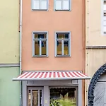 Domizil *