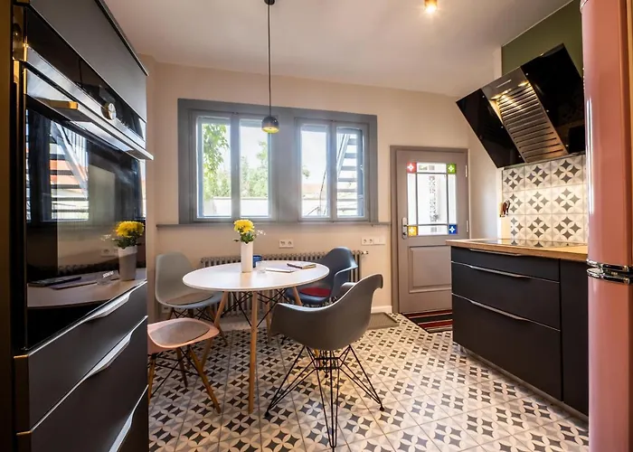 Domizil Διαμέρισμα Νάουμπουργκ